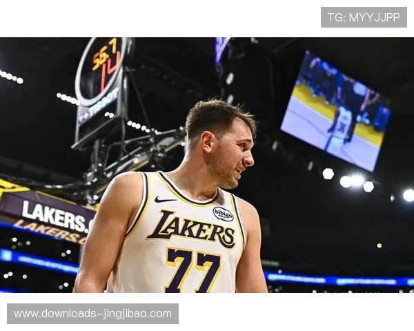 湖人102-122不敌老鹰,詹姆斯缺阵球队攻防失序 湖人102-122不敌老鹰,詹姆斯缺阵球队攻防失序