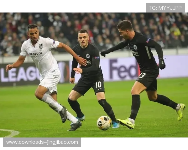 斯特拉斯堡2-1力克里尔，主场捍卫积分榜位置